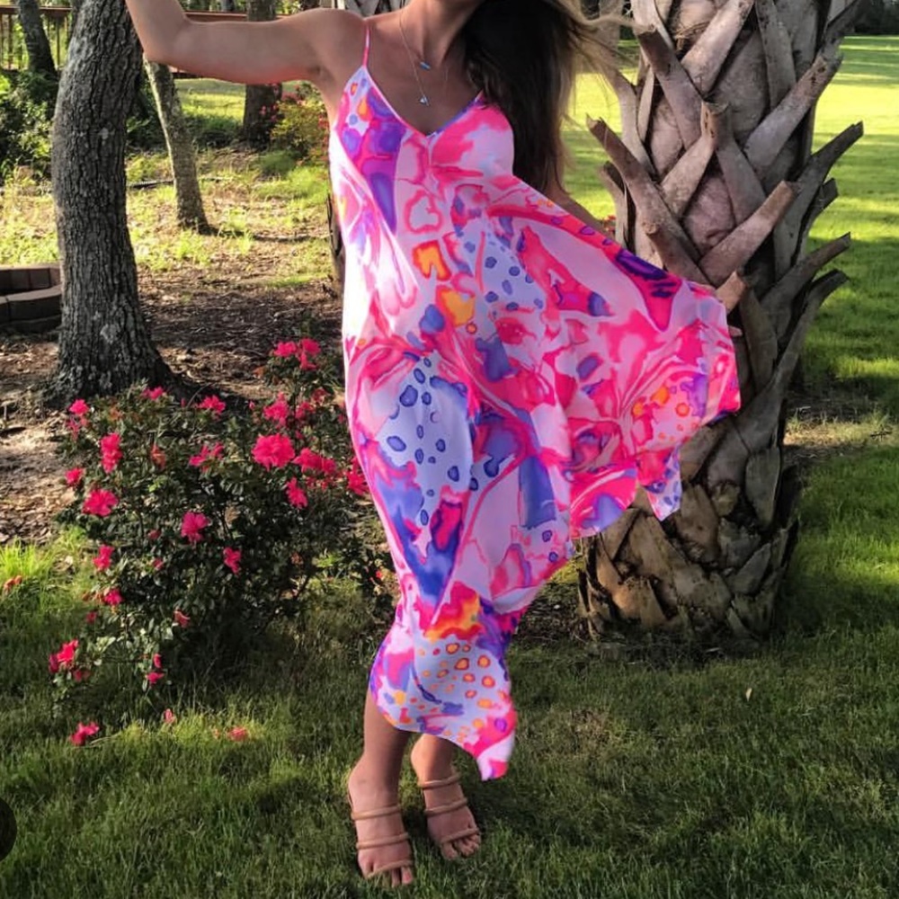 Beautiful silk flowy Lily Pulitzer Maxy